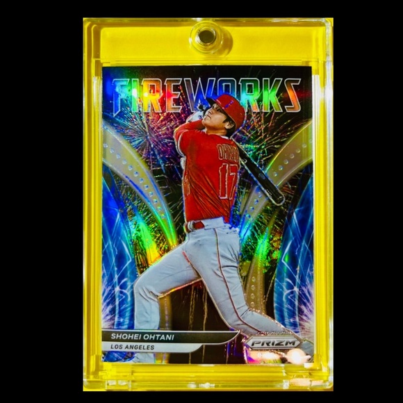 SOLD 🔥SHOHEI OHTANI REFRACTOR PRIZM INSERT BASEBALL CARD SP - LA DODGERS MVP - Picture 9 of 9